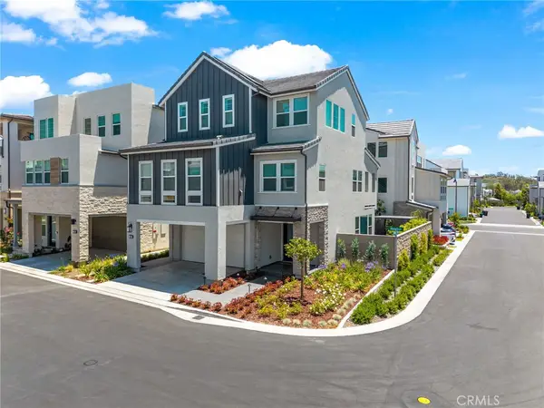 200 Newton, Lake Forest, CA 92630