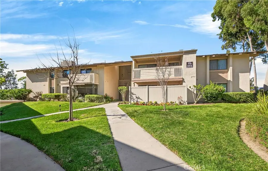 13515 Avenida Santa Tecla #210-D, La Mirada, CA 90638 - #2