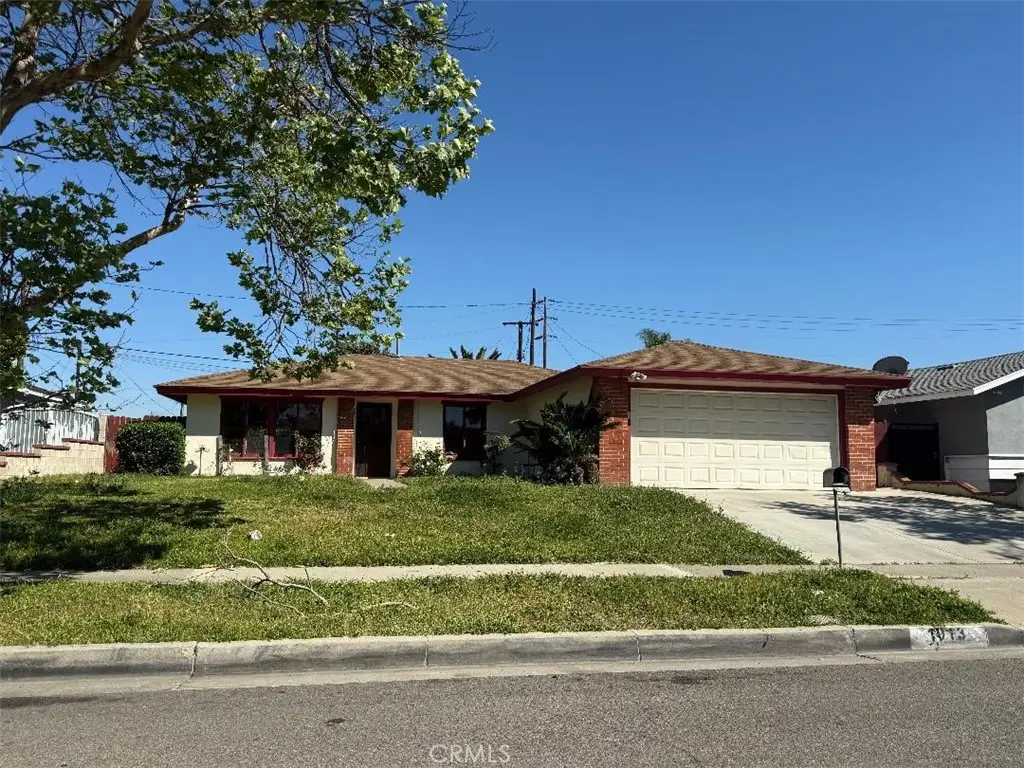 1013 S Shawnee Drive, Santa Ana, CA 92704 - #1