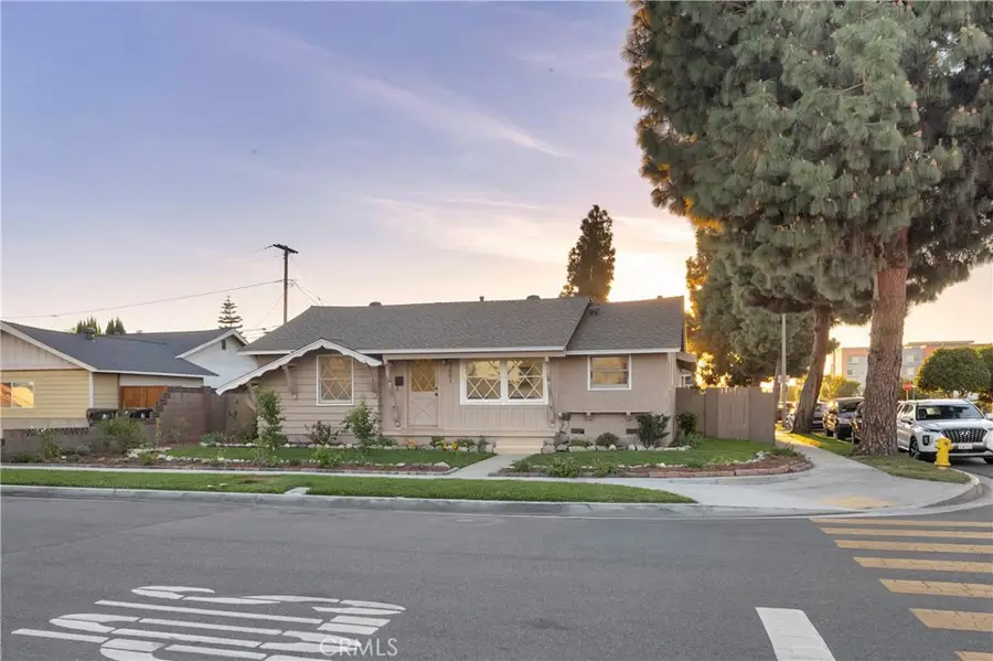 3691 Cortner, Long Beach, CA 90808 - #3