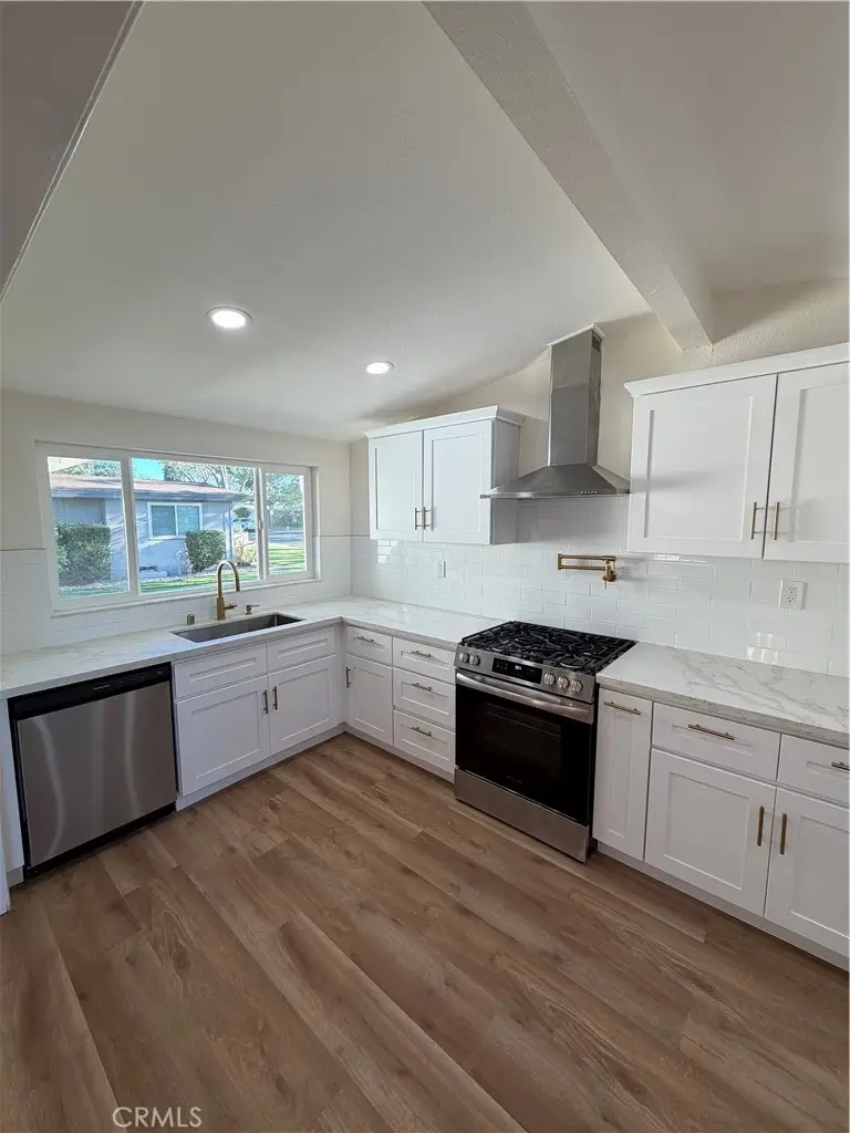 2432 Larchmont, Santa Ana, CA 92706 - #3