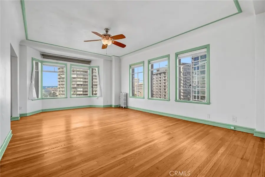 800 E Ocean Boulevard #902, Long Beach, CA 90802 - #2