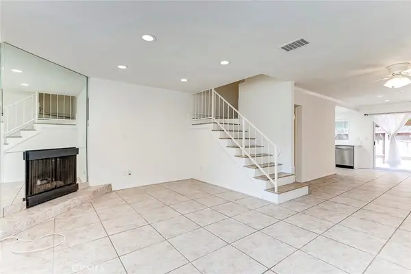 3733 N Harbor #44, Fullerton, CA 92835