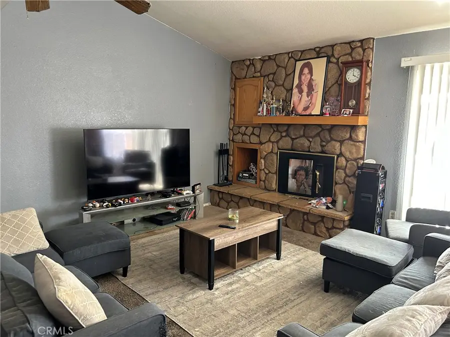 14619 Corey, Victorville, CA 92394 - #3