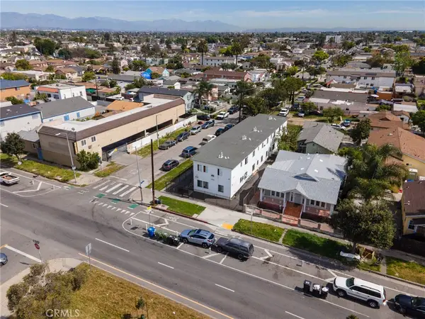 10500 S Broadway, Los Angeles, CA 90003