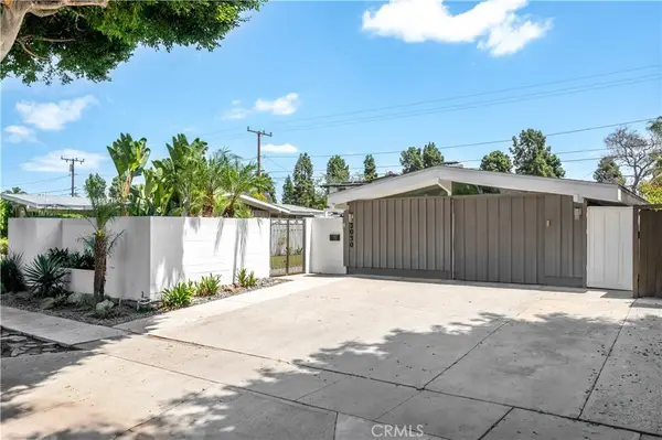 3030 Roxanne Avenue, Long Beach, CA 90808