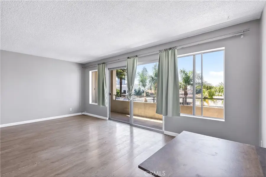 1187 East 3rd Street #305, Long Beach, CA 90802 - #3