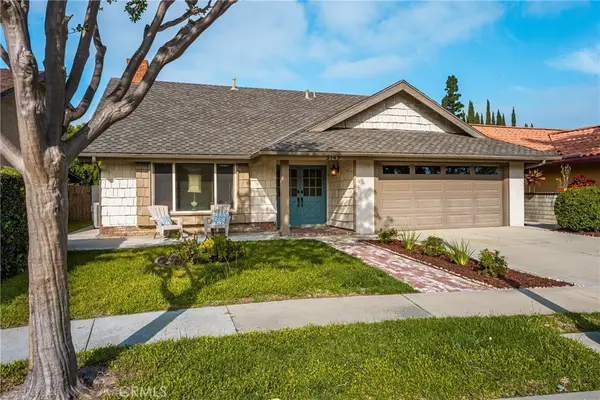5743 Coke Avenue, Lakewood, CA 90712