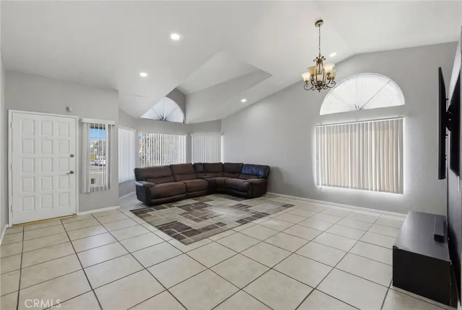 16488 Mountain Street, Lake Elsinore, CA 92530 - #2