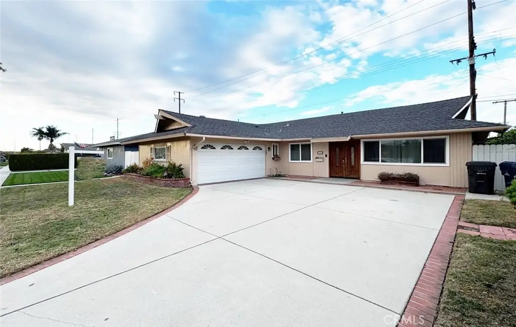 6631 Walton, Huntington Beach, CA 92647 - #1