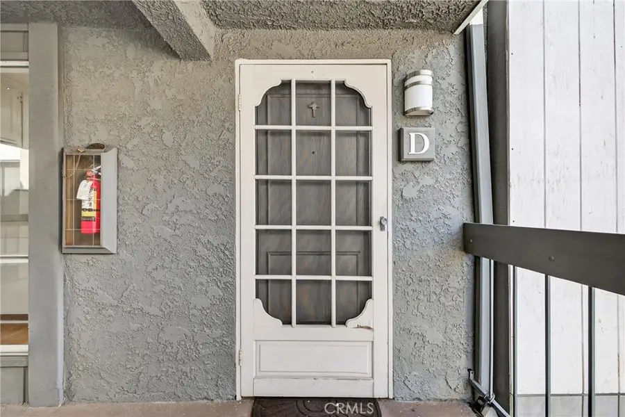 2839 S Fairview #D, Santa Ana, CA 92704 - #3