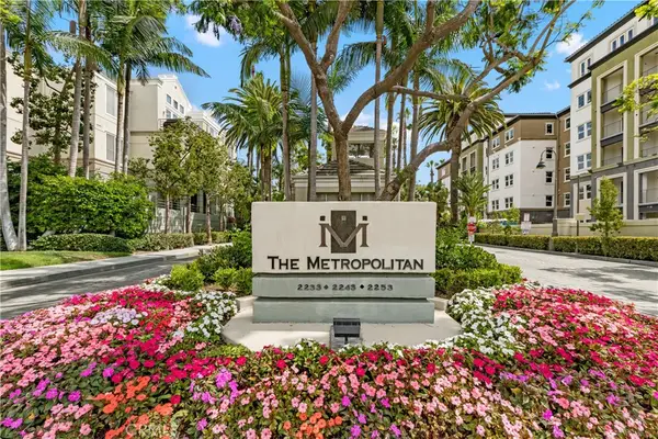 2243 Martin #117, Irvine, CA 92612