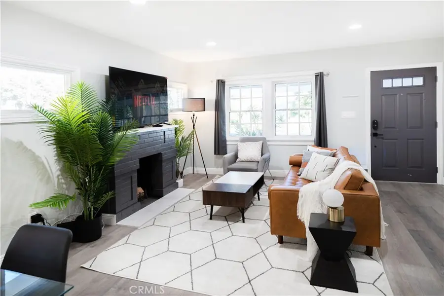 501 E Washington Avenue, Santa Ana, CA 92701 - #2