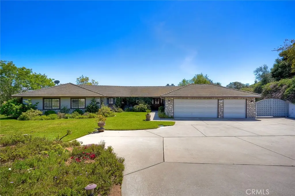 1923 Vista Del Norte, Fallbrook, CA 92028 - #1