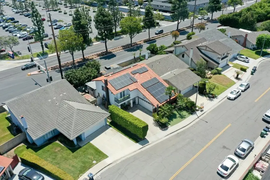 17230 San Lorenzo Circle, Fountain Valley, CA 92708 - #2