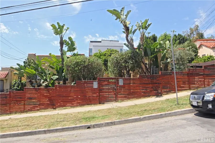 1325 Douglas Street, Los Angeles, CA 90026 - #2