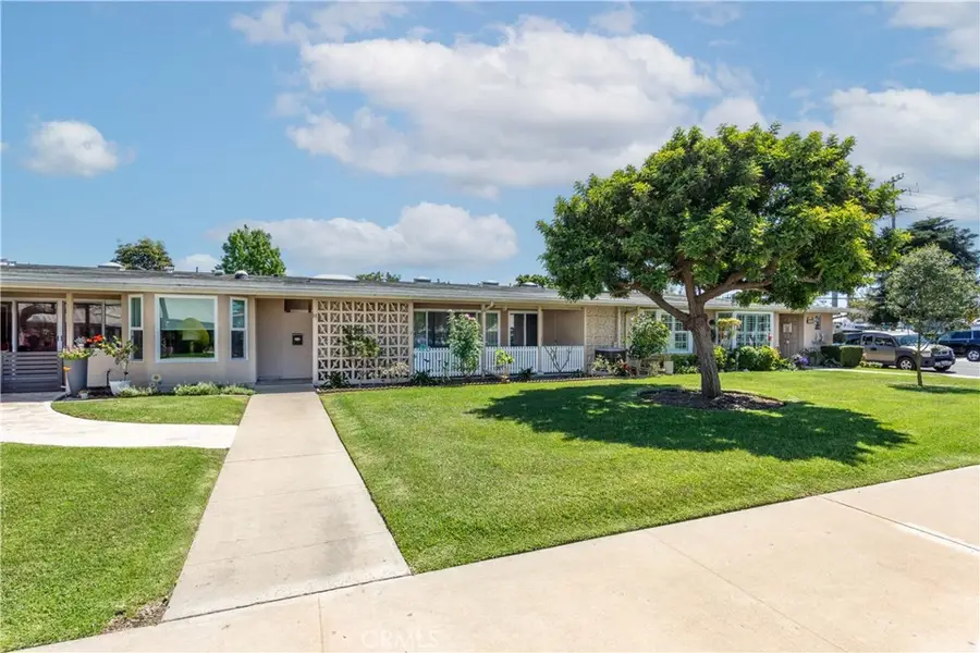 1180 Oakmont Road #51H, Seal Beach, CA 90740 - #2