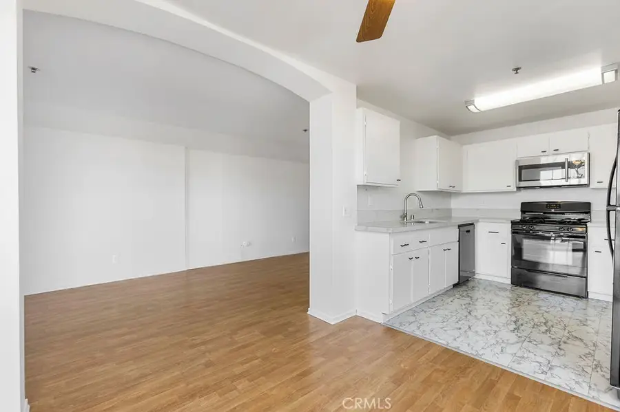 409 Utica, Huntington Beach, CA 92648 - #3