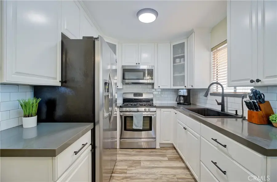 4110 Elm Avenue #203, Long Beach, CA 90807 - #2