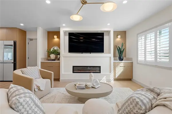 2705 E Orange Grove Avenue, Orange, CA 92867