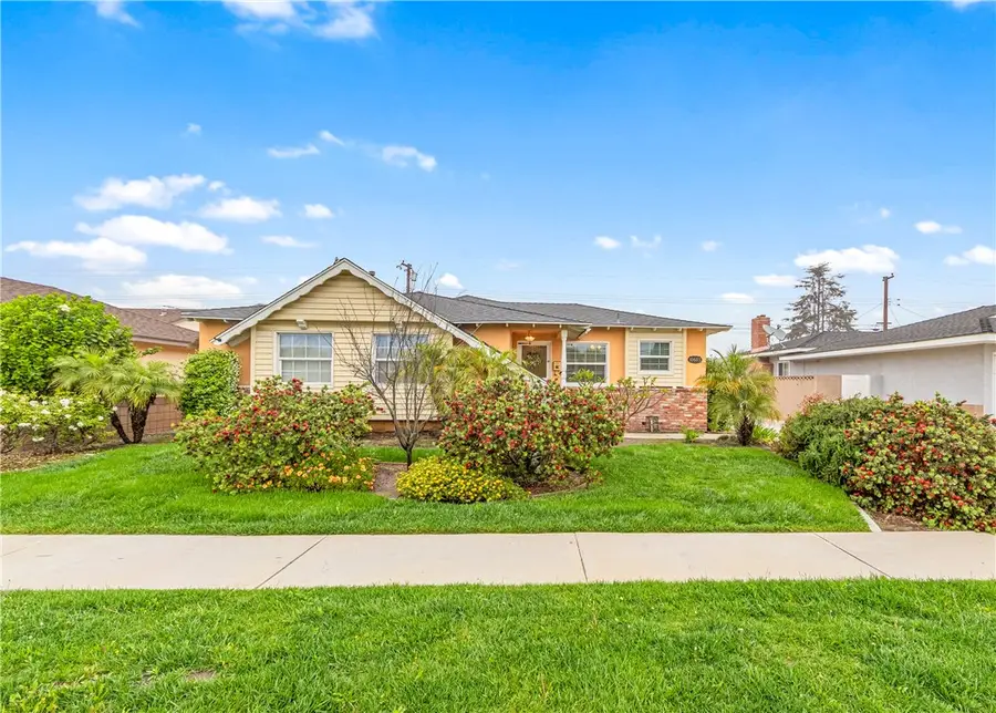 10603 Elgers, Bellflower, CA 90706 - #2