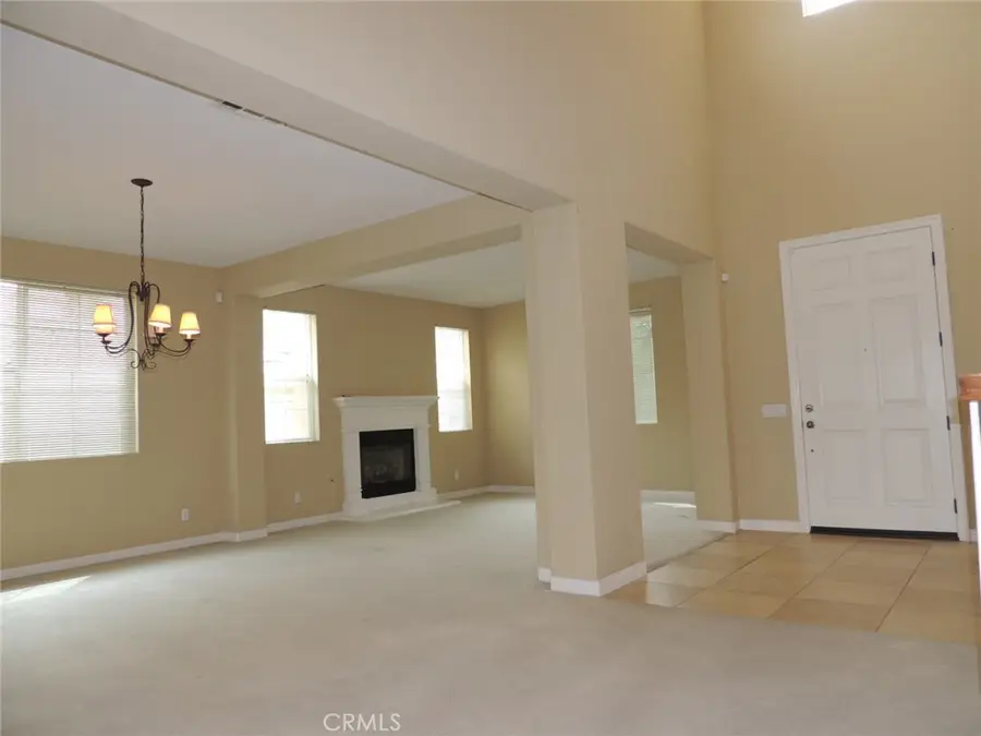 7 Plaza Valenza, Lake Elsinore, CA 92532 - #3