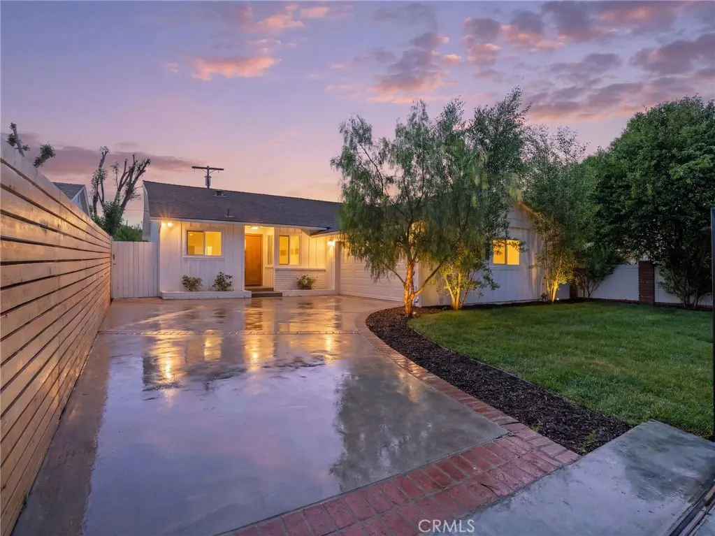 5141 Don Pio Drive, Woodland Hills, CA 91364 - #1