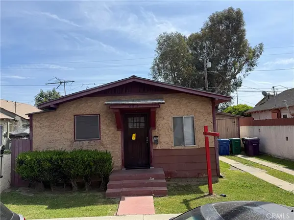 2412 Gale, Long Beach, CA 90810