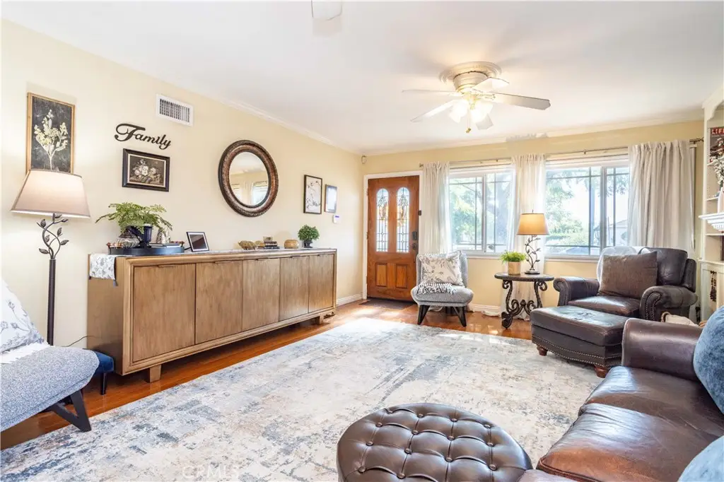 11117 Sylvan, North Hollywood, CA 91606 - #1