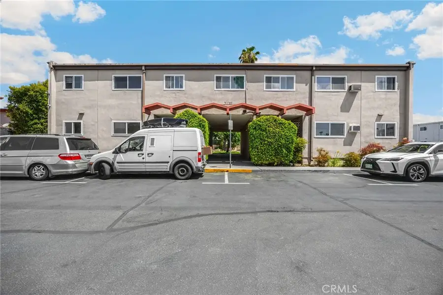 7135 Coldwater Canyon #14, North Hollywood, CA 91605 - #2