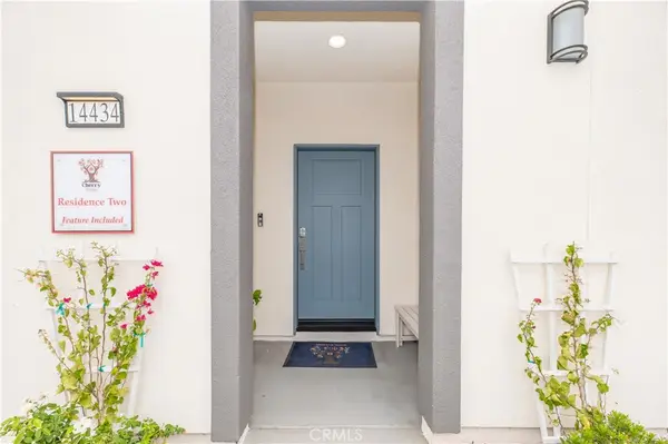 14405 Maraschino Ave, Fontana, CA 92335