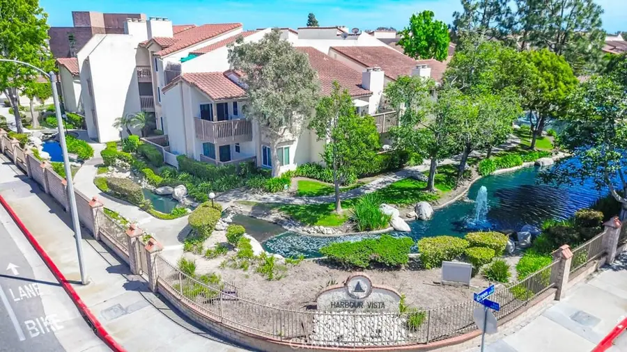 16521 Grunion Lane #206, Huntington Beach, CA 92649 - #2