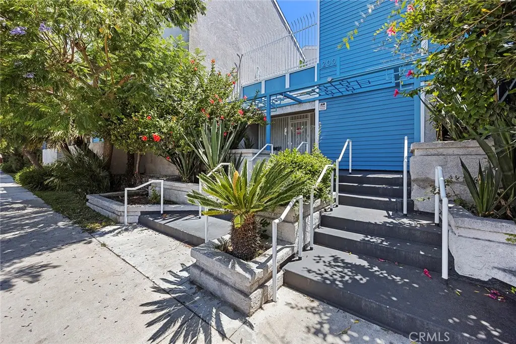 1200 Gaviota #204, Long Beach, CA 90813 - #1