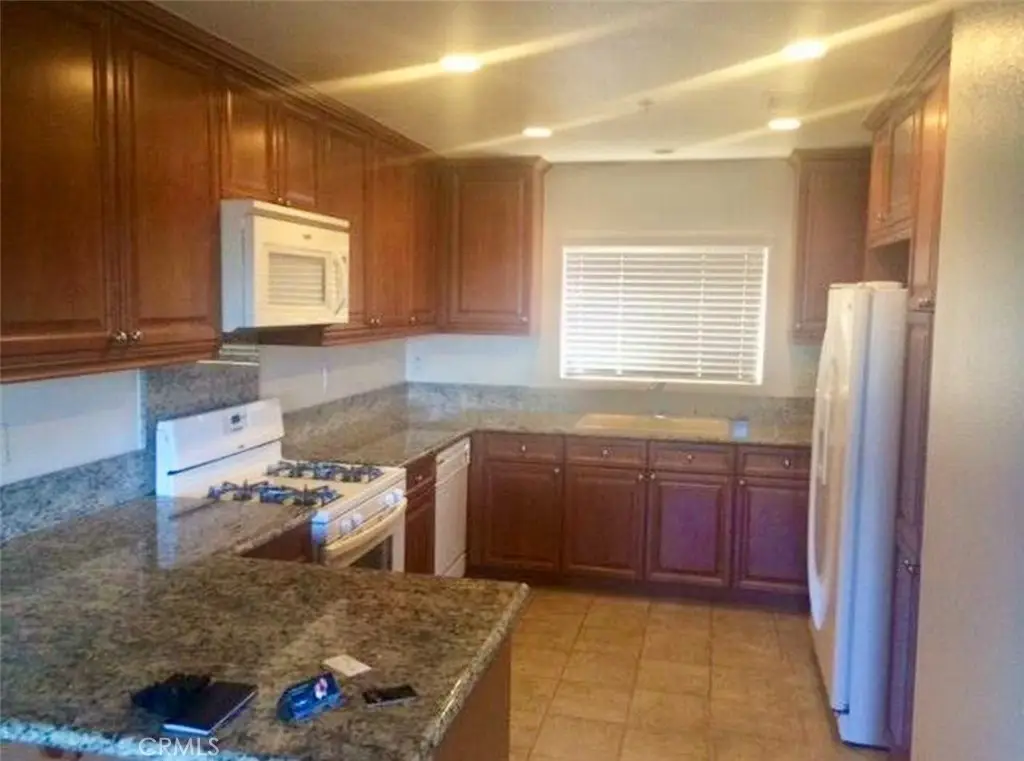 2818 Green River Rd #102, Corona, CA 92882 - #1