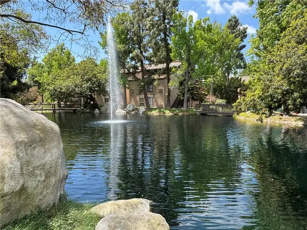 7890 E Spring #4V, Long Beach, CA 90815