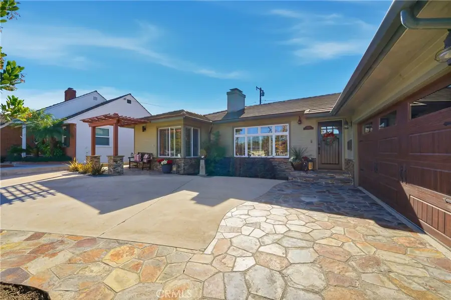 5220 E El Roble, Long Beach, CA 90815 - #3