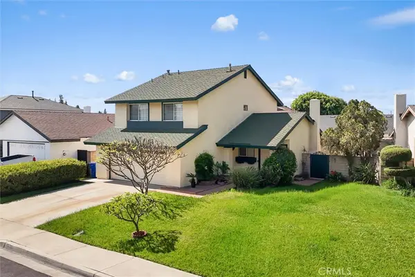 5460 E Village Drive, Commerce, CA 90040