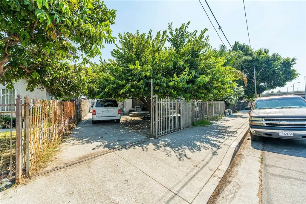11422 Willowbrook, Los Angeles, CA 90059 - #1