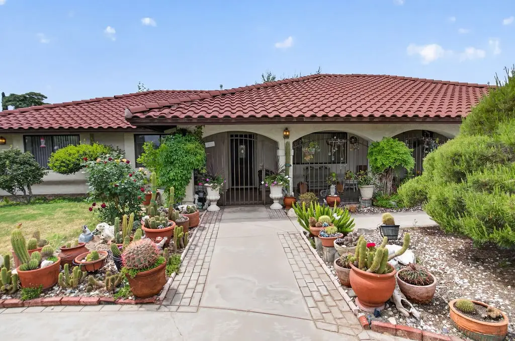 9102 Camphor, Hesperia, CA 92345 - #1