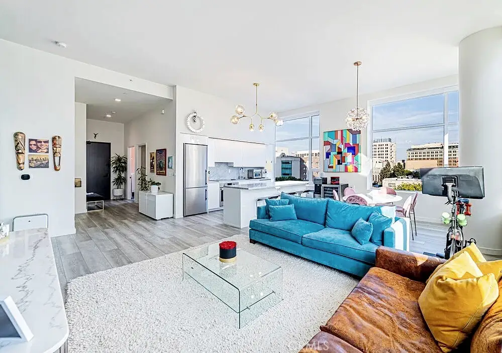 1050 S Grand #1210, Los Angeles, CA 90015 - #1