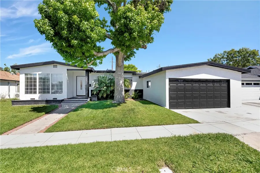 2916 Charlemagne Avenue, Long Beach, CA 90815 - #3