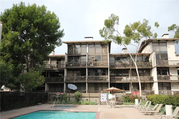 6318 Marina Pacifica Drive N, Long Beach, CA 90803