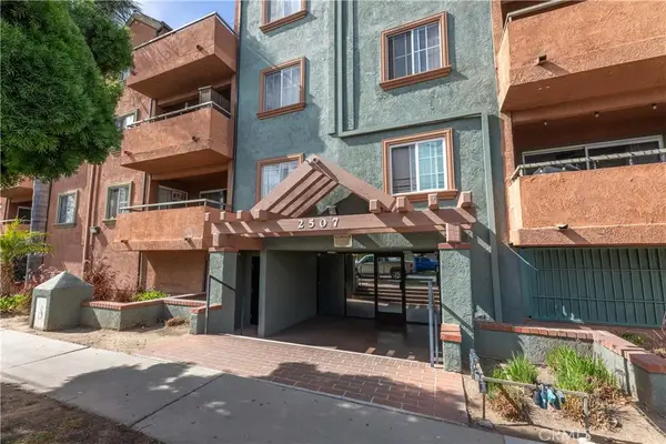 2507 15th #118, Long Beach, CA 90804