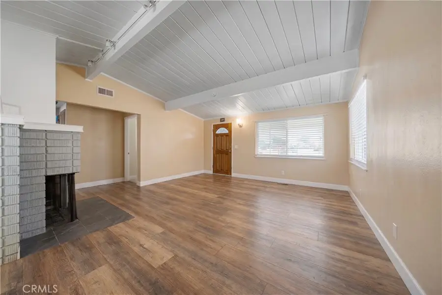 15411 Bonsallo Avenue, Gardena, CA 90247 - #3