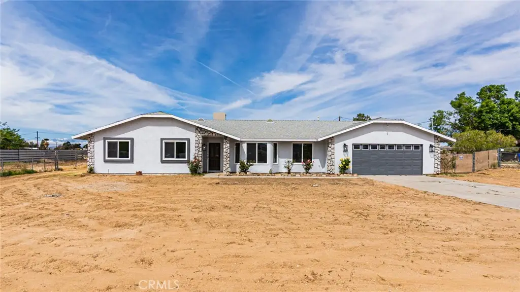 14280 Navajo, Apple Valley, CA 92307 - #1