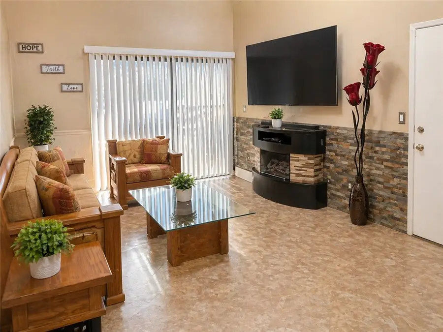 25023 Peachland Avenue #253, Newhall, CA 91321 - #3