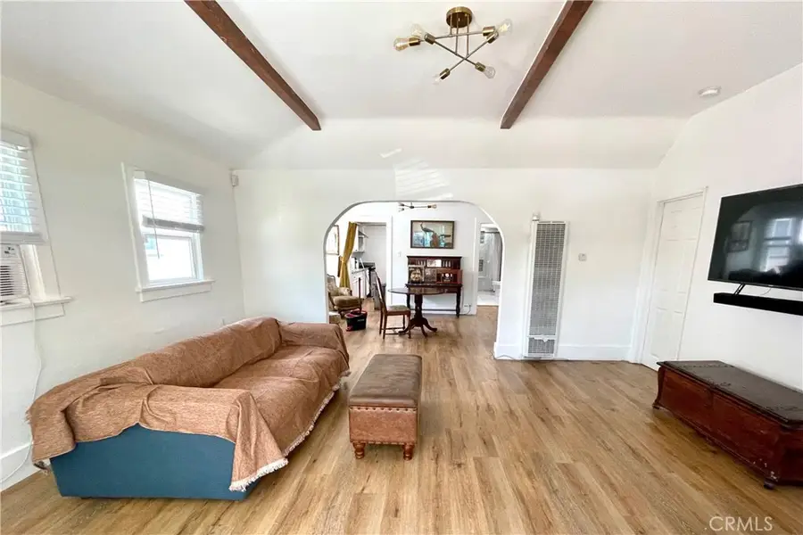 5319 4th Avenue, Los Angeles, CA 90043 - #3