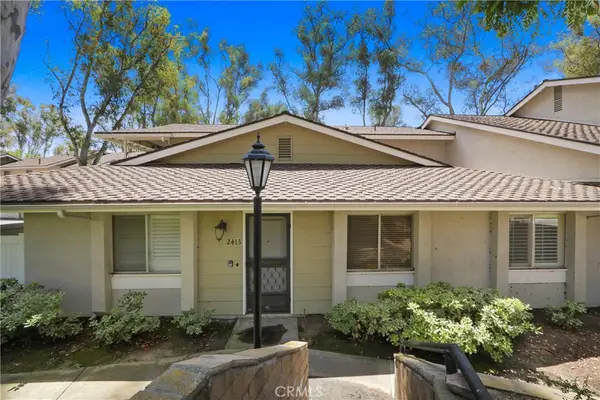 2413 Coventry Cir #121, Fullerton, CA 92833