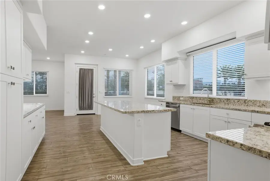 1851 S Union St #6, Anaheim, CA 92805 - #3