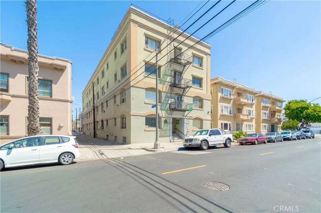 323 W 4th #201, 203, Long Beach, CA 90802 - #1